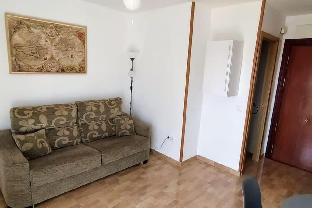 Estudio Con Vista Al Mar A 200 Mts De La Playa Benalmádena Exterior foto